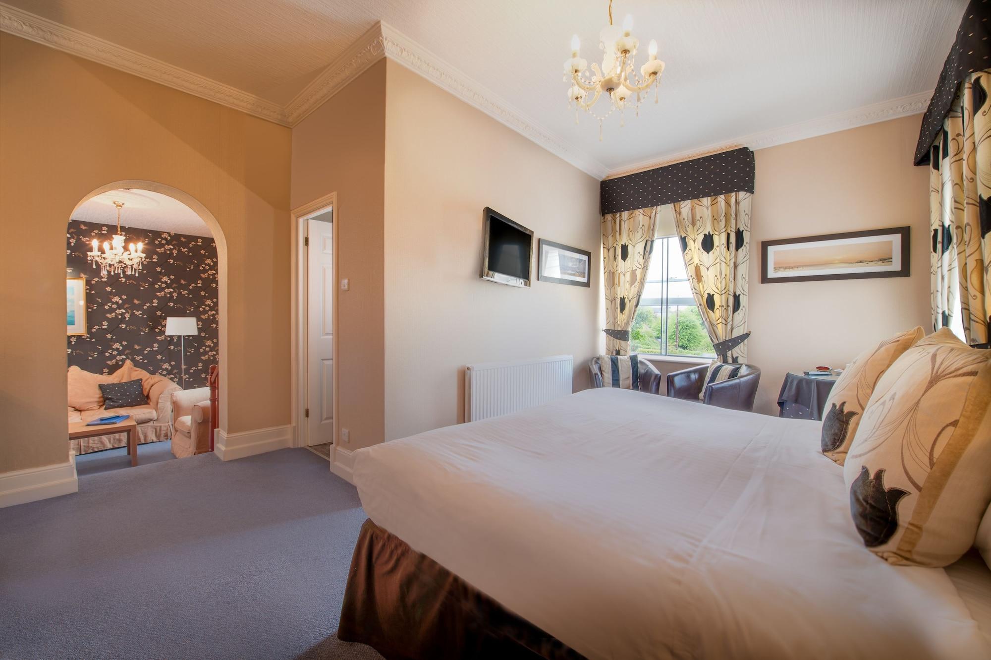 Western New Holmwood Hotel