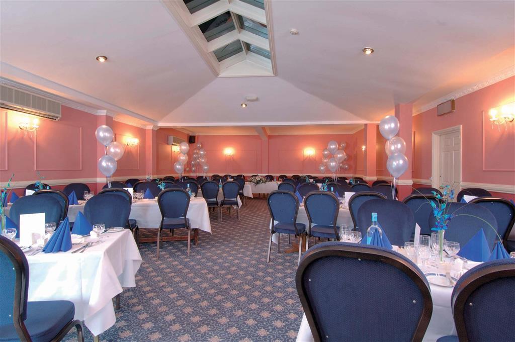 Western New Holmwood Hotel 3*